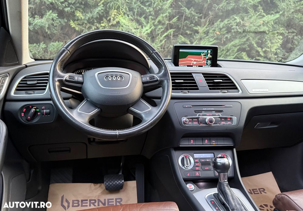 Audi Q3 2.0 TDI Quattro S tronic design - 14