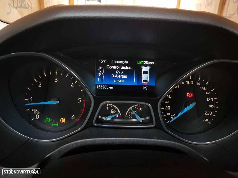 Ford Focus SW 1.5 TDCi Titanium - 22