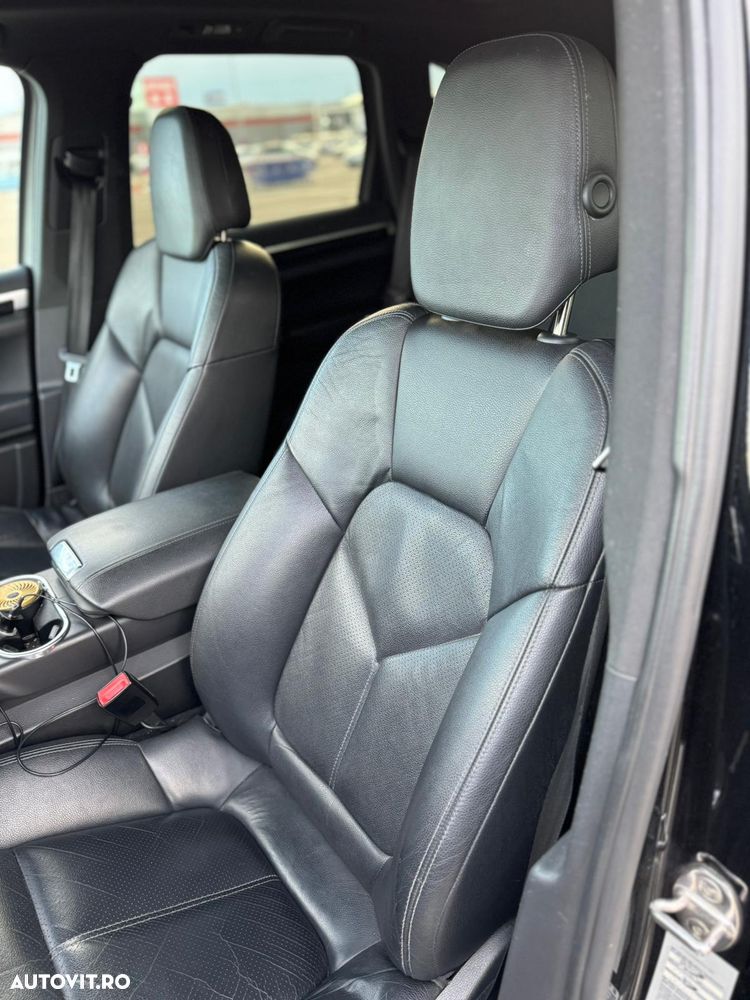 Porsche Cayenne Platinum Edition - 8