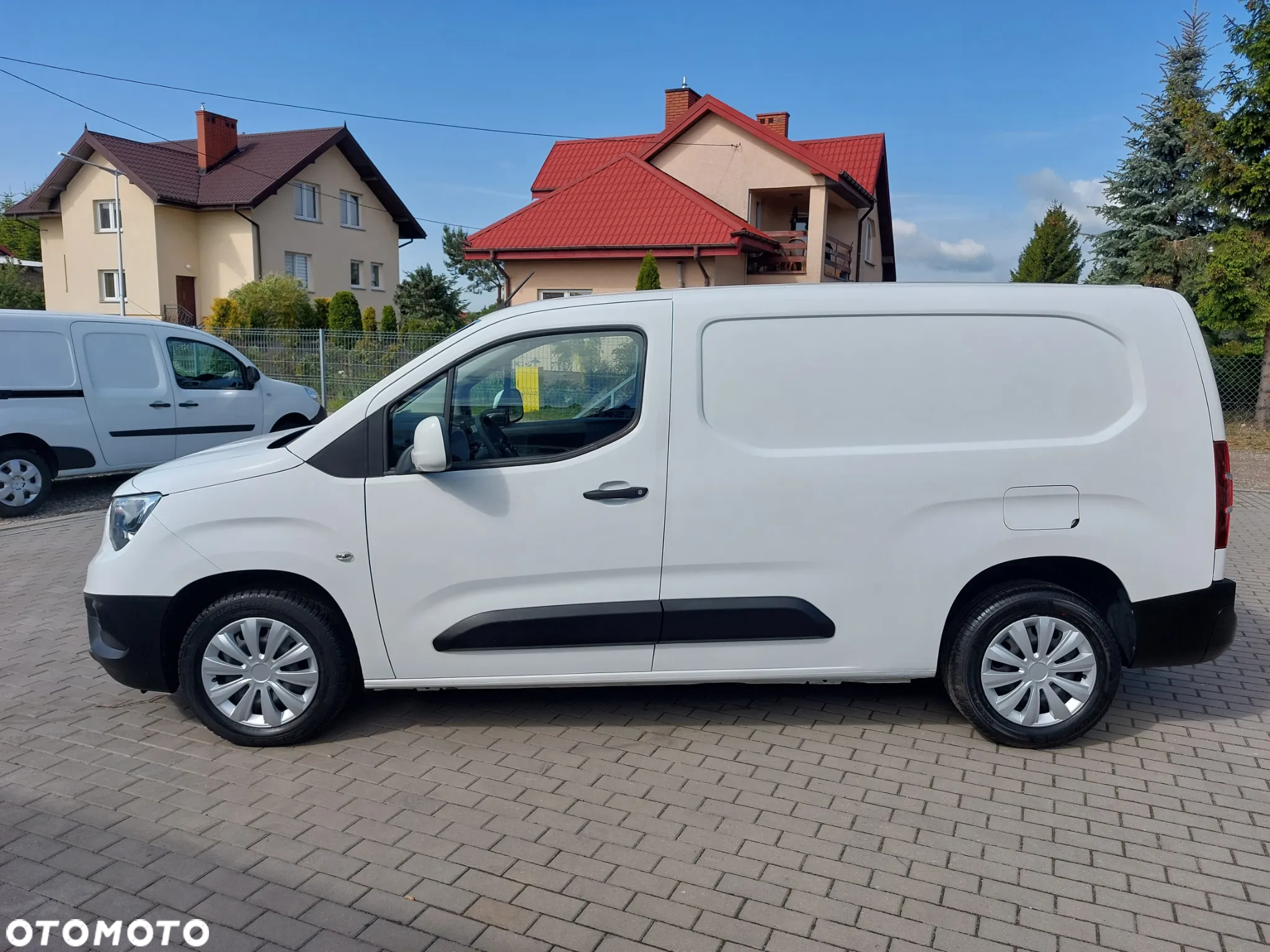 Opel Combo Life 1.5 CDTI Enjoy S&S - 2