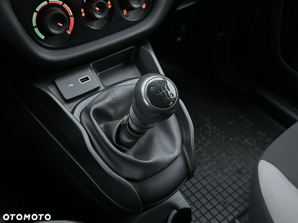 Fiat Doblo 1.6 Multijet 16V Easy - 26