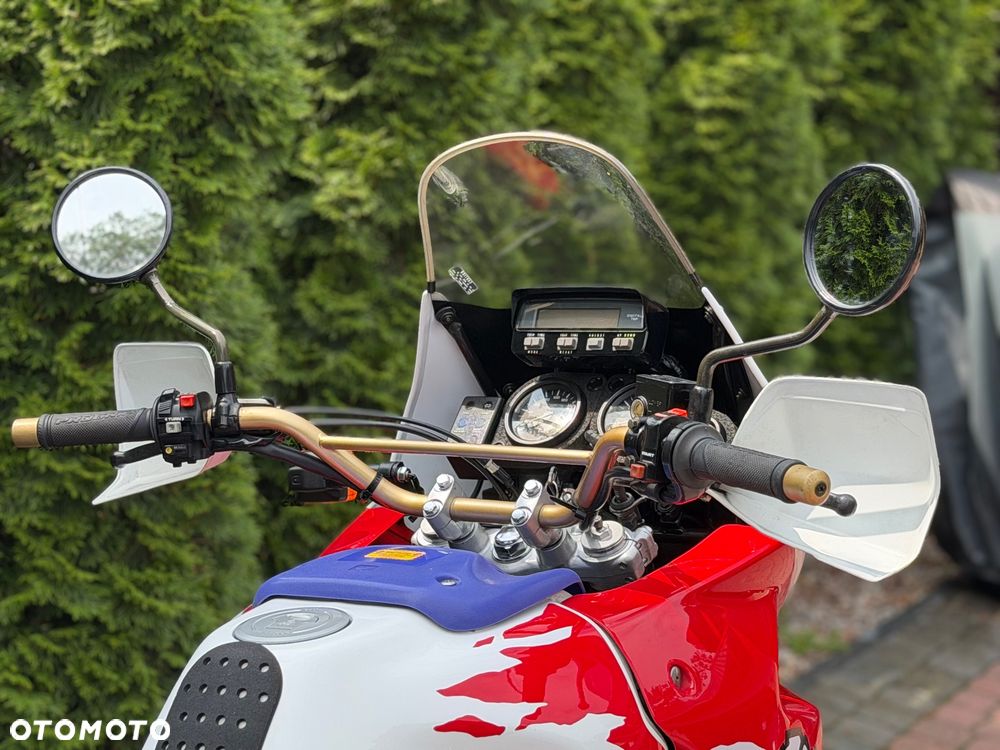 Honda XRV - 14