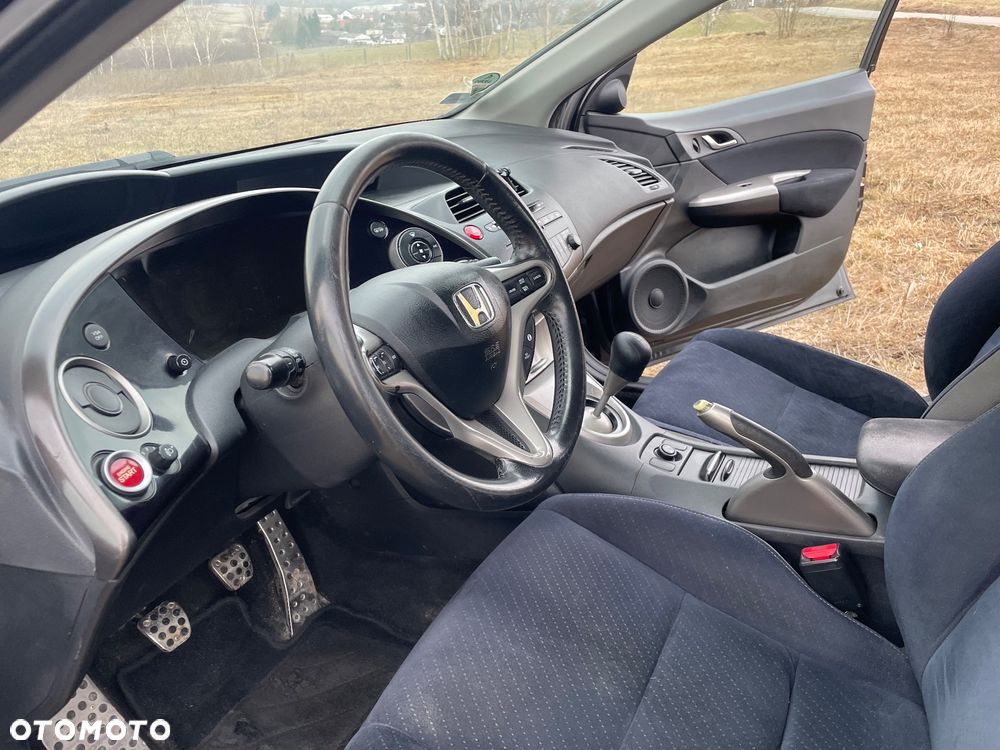 Honda Civic 1.8 Sport - 3