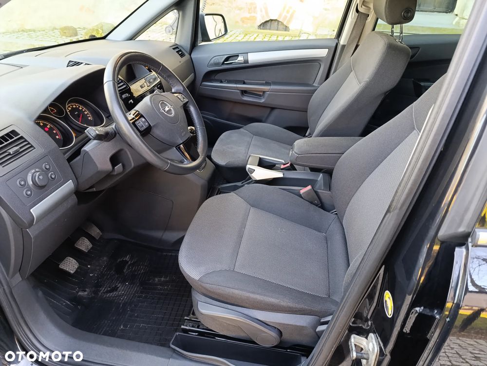 Opel Zafira 1.8 Edition 111 Jahre - 26