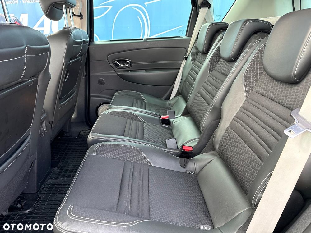 Renault Scenic 1.5 dCi Energy Bose EU6 - 13