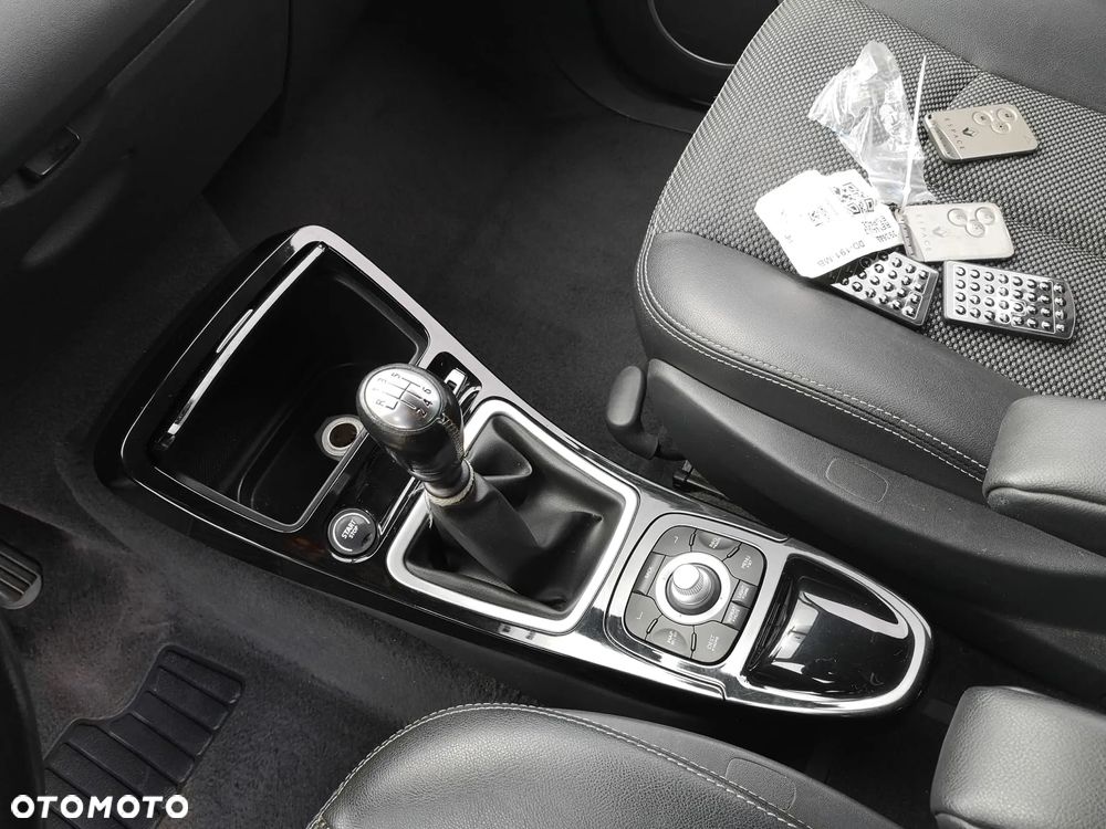 Renault Espace 2.0 dCi FAP Tech Run - 24