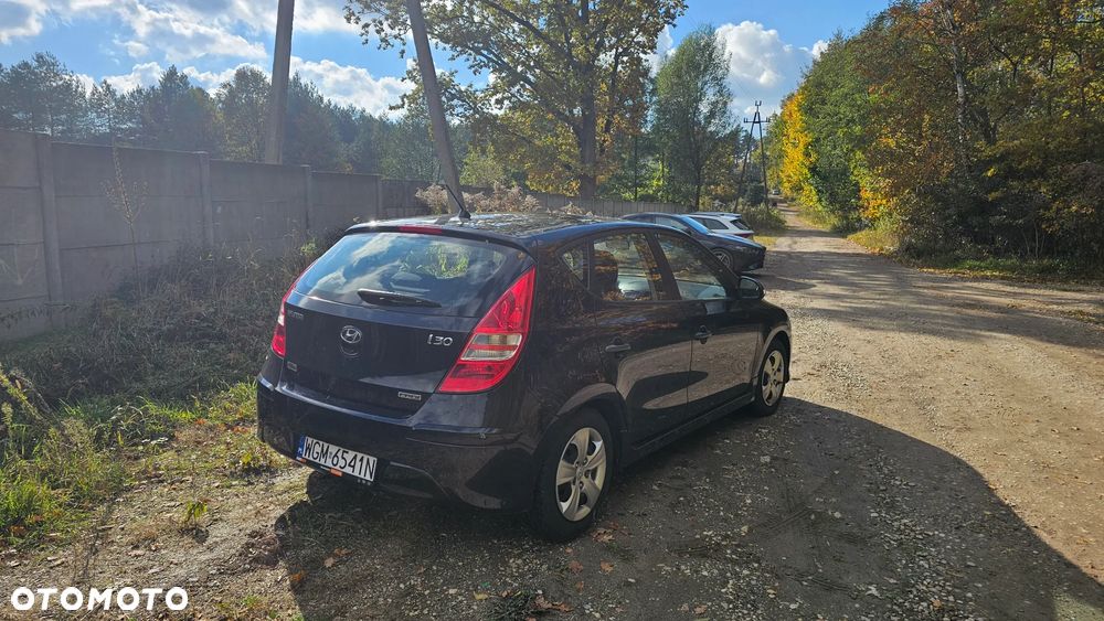Hyundai i30 1.6 CRDi Comfort - 4