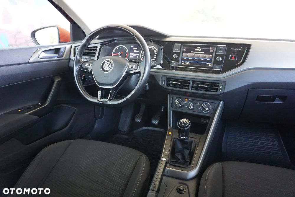 Volkswagen Polo 1.0 TSI Comfortline - 14