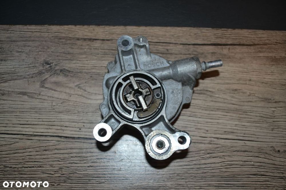 PEUGEOT CITROEN VOLVO POMPA VACUM BOSCH 1,6 2,0 HDI TDCI D165-1A - 2