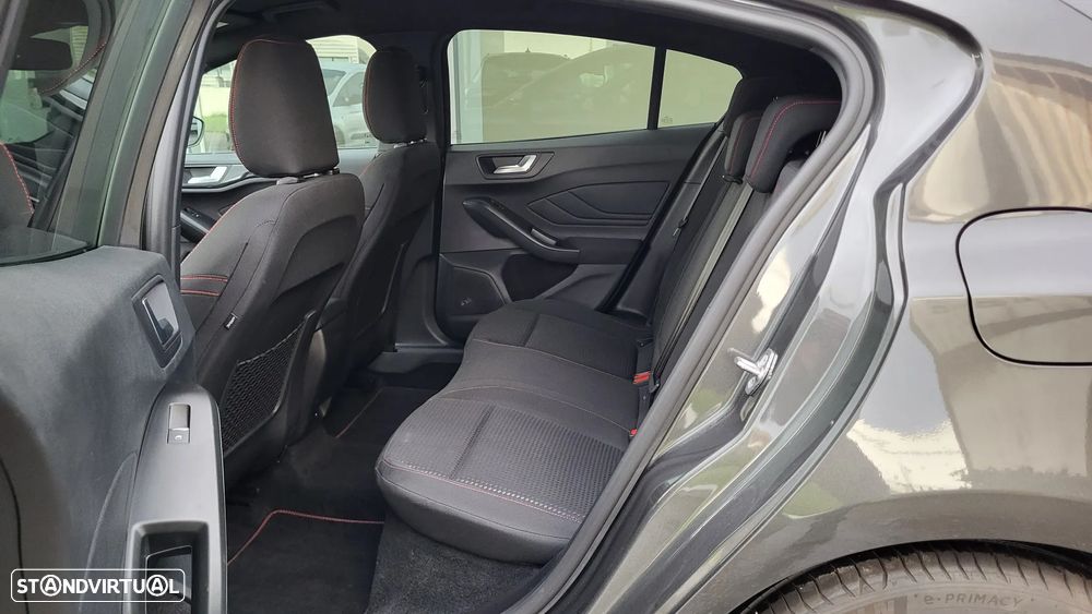 Ford Focus 1.0 EcoBoost MHEV ST-Line X Aut. - 14