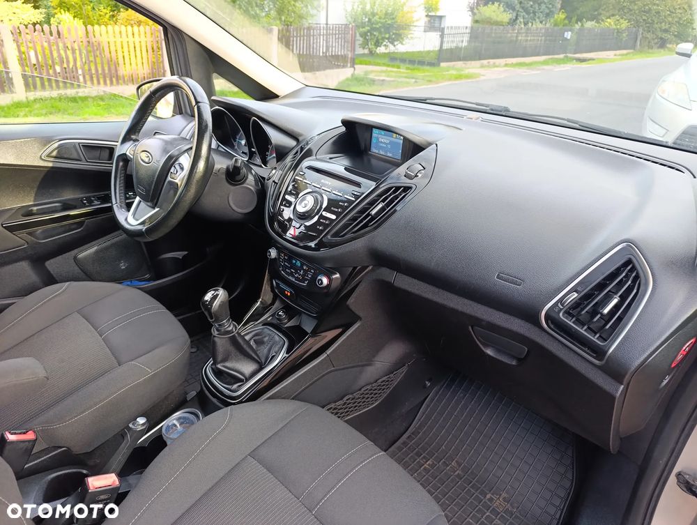 Ford B-MAX 1.6 TDCi Titanium - 19