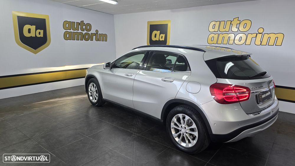 Mercedes-Benz GLA 200 CDi Urban Aut. - 10