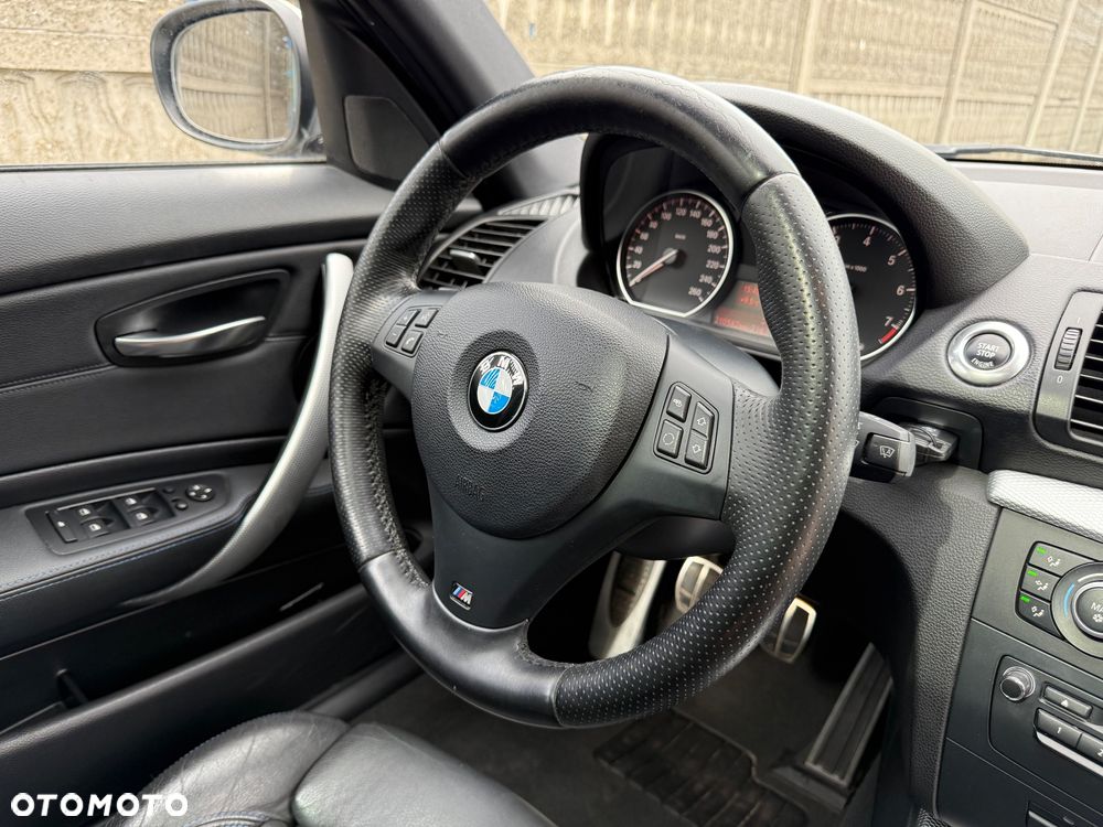 BMW Seria 1 120i Edition Sport - 34