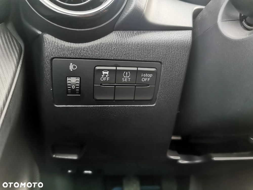 Mazda 2 SKYACTIV-G 90 Red Sports Edition - 13