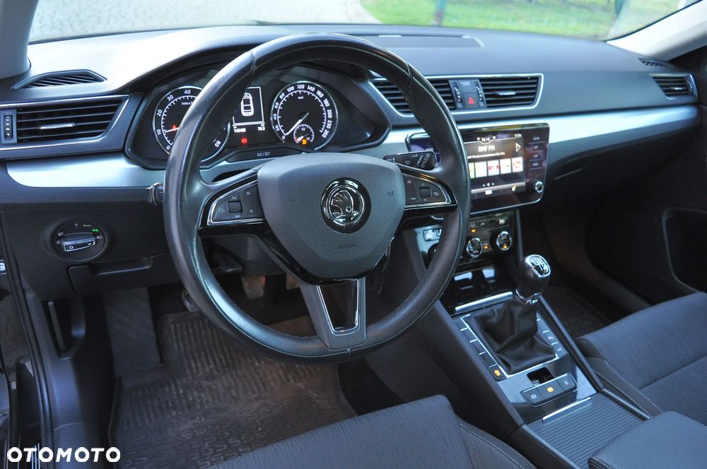 Skoda Superb 1.5 TSI ACT Ambition - 22
