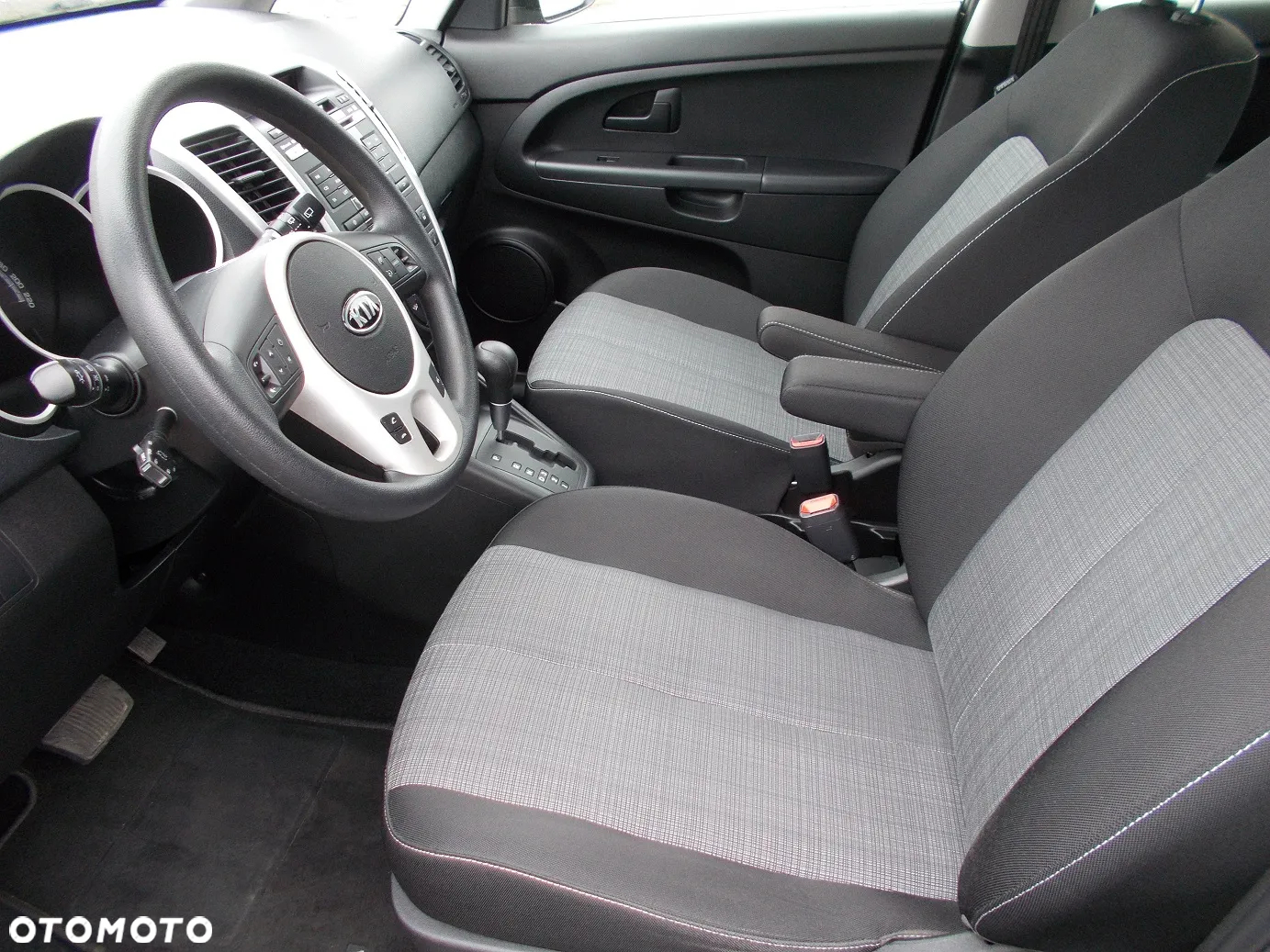 Kia Venga 1.6 M - 16