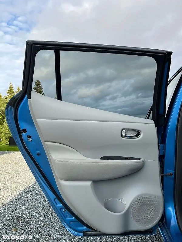 Nissan Leaf Standard - 13