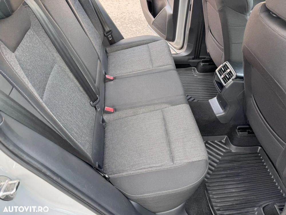 Skoda Karoq 2.0 TDI SCR 4x4 DSG Style - 24