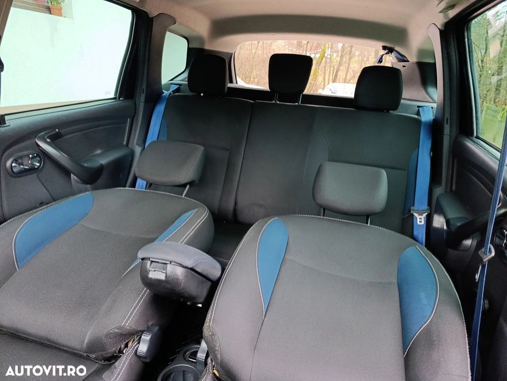 Dacia Duster dCi 110 FAP 4x2 Prestige - 9