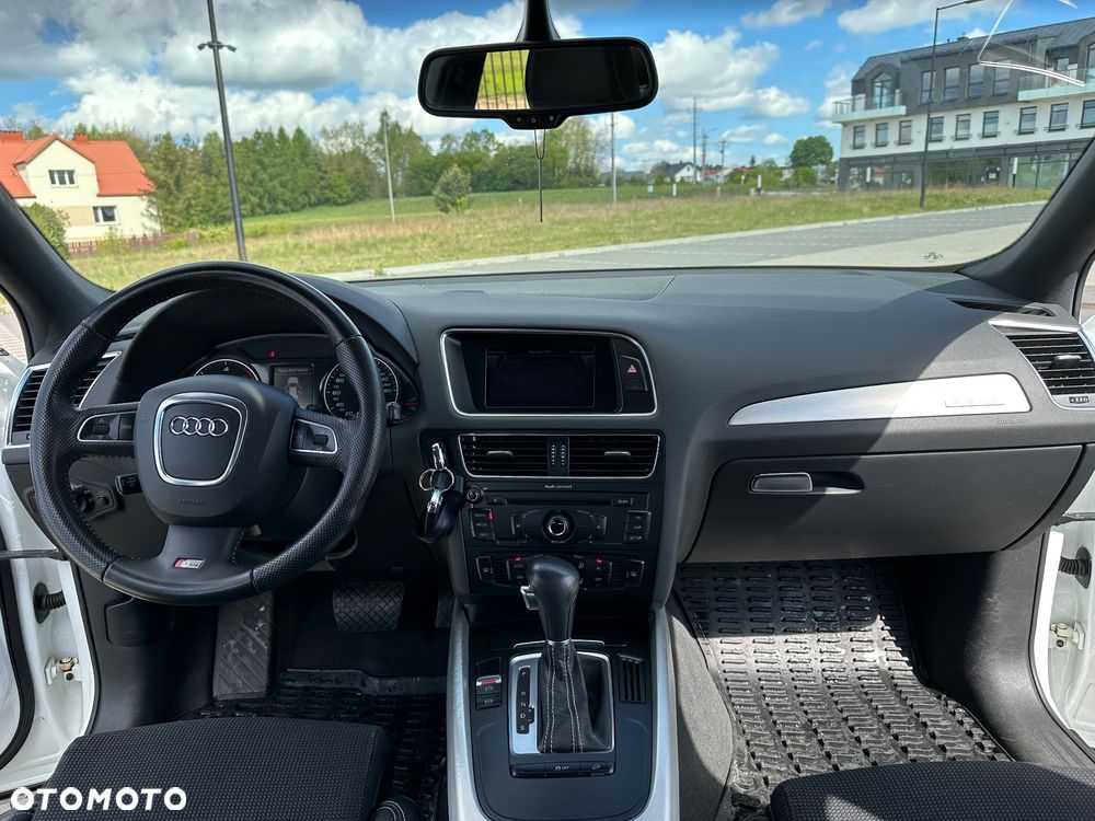 Audi Q5 2.0 TDI Quattro S tronic - 27