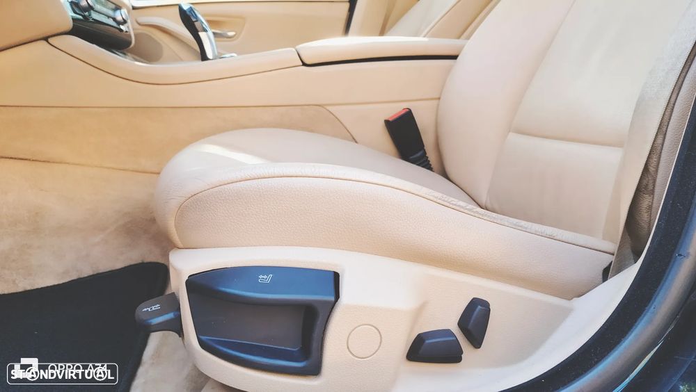 BMW 520 d Exclusive Auto 129g - 19