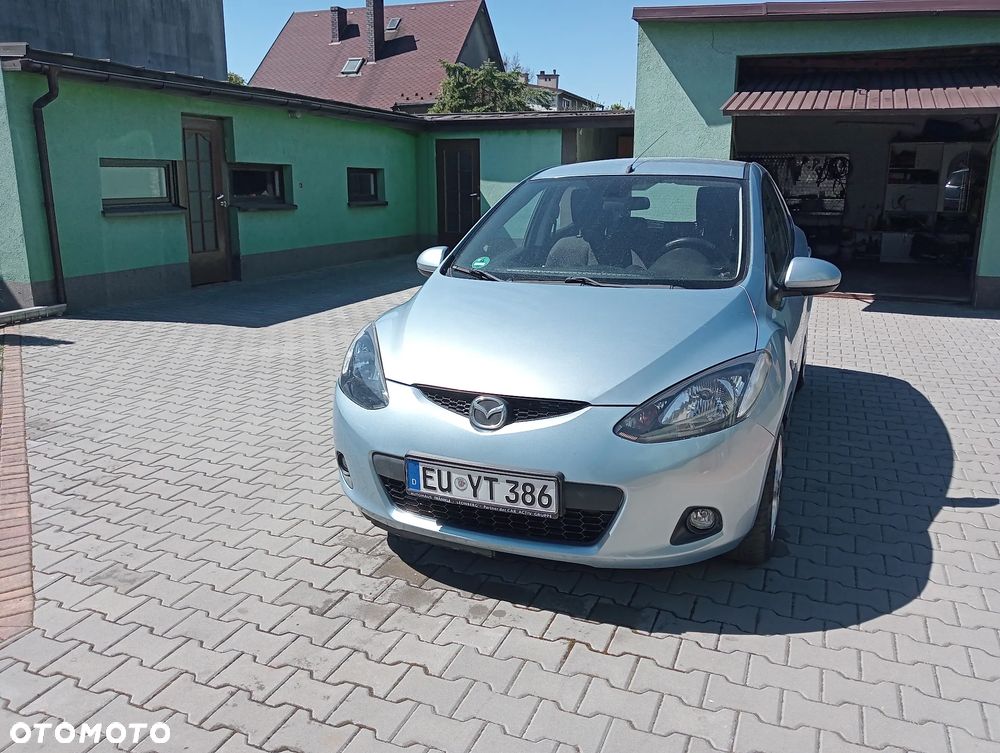Mazda 2 - 3