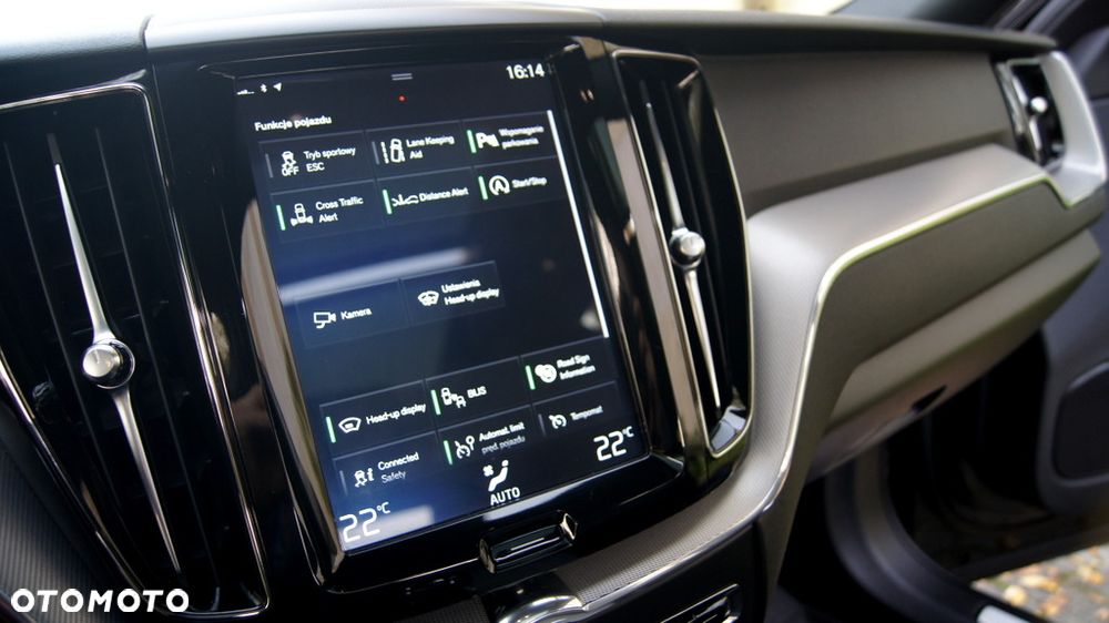 Volvo XC 60 D4 R-Design - 27