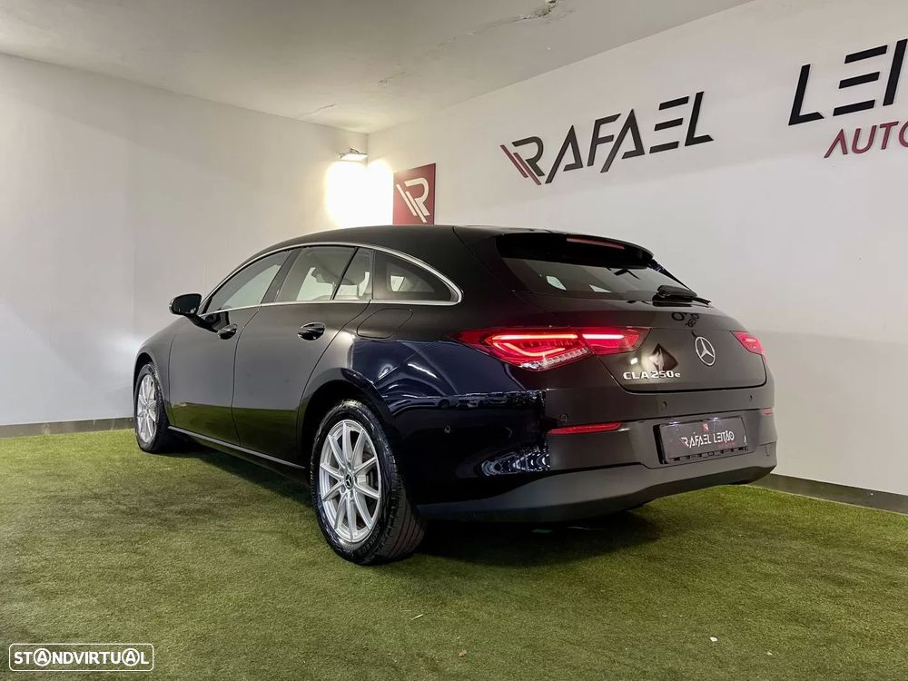 Mercedes-Benz CLA 250 e Shooting Brake Style Plus - 10
