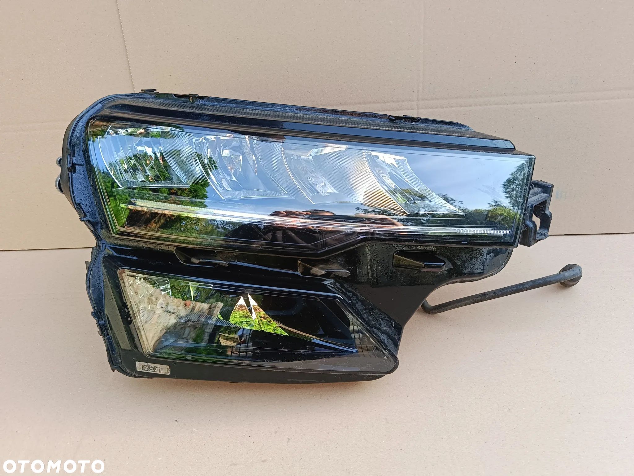 Full Led przedni prawy Skoda Karoq lift lampa 57B941010 - 1