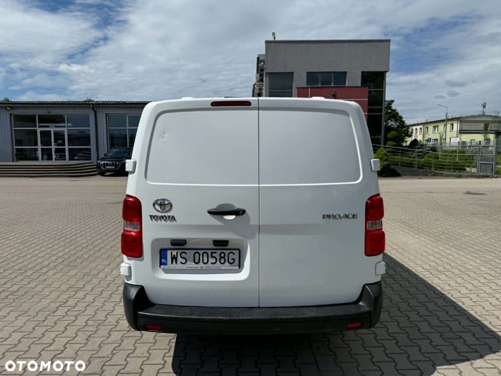 Toyota PROACE - 3