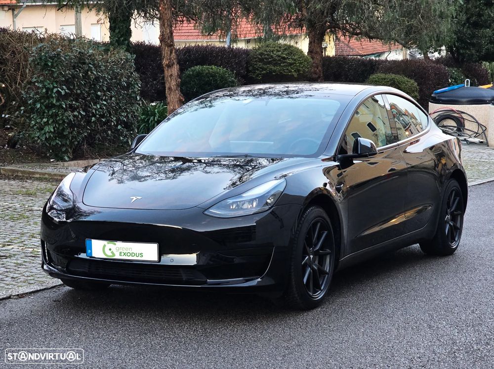 Tesla Model 3 Standard Range Plus RWD - 1
