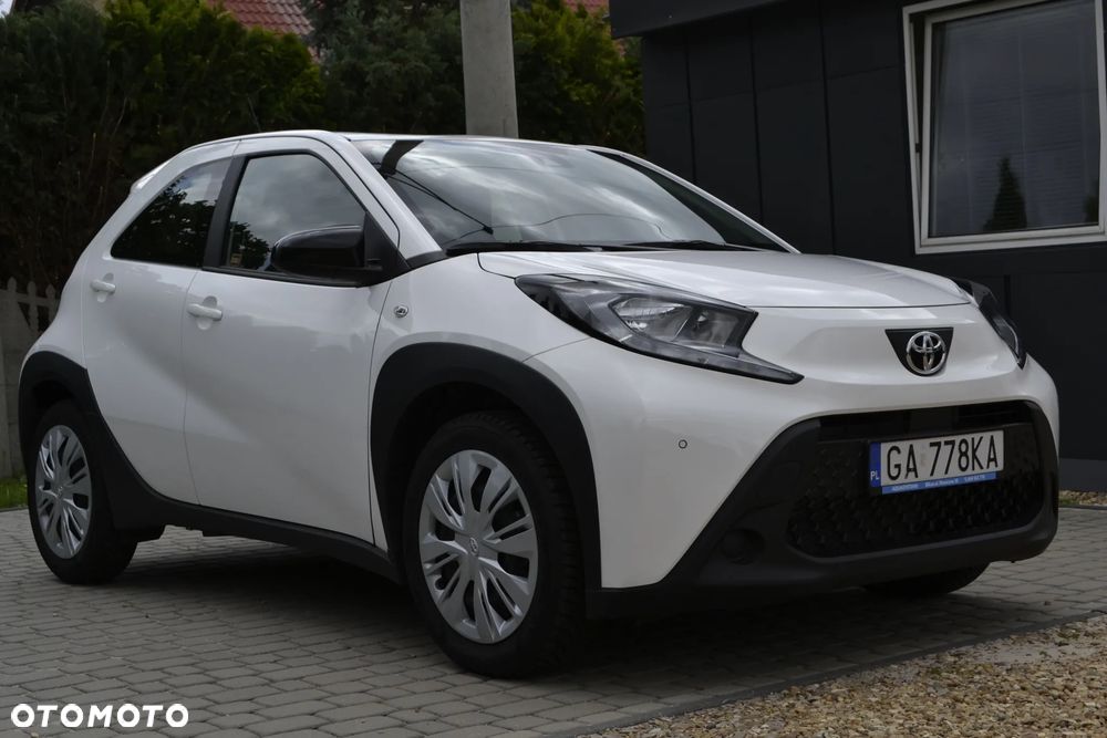 Toyota Aygo X 1.0 VVT-i Comfort CVT - 8