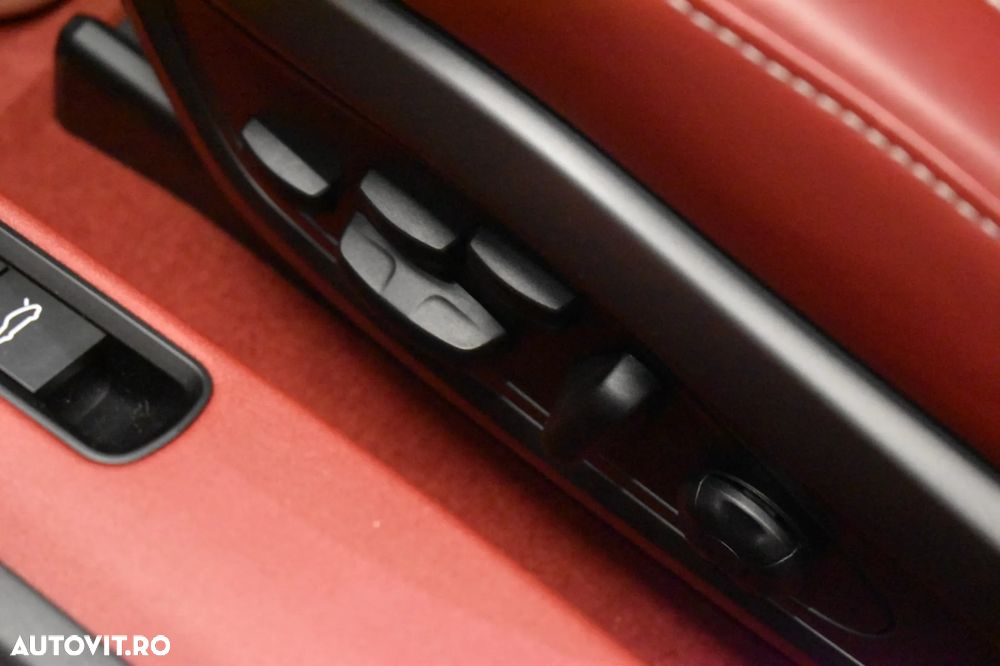 Porsche 911-TURBO-S PDK - 25