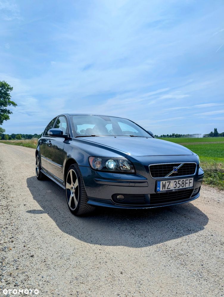 Volvo S40 T5 Summum - 1