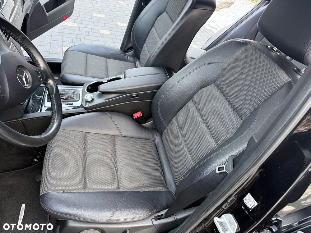 Mercedes-Benz GLK 200 CDI (BlueEFFICIENCY) 7G-TRONIC - 13