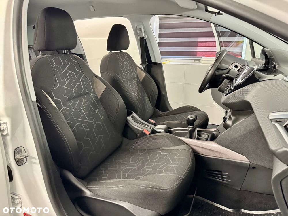 Peugeot 2008 - 13