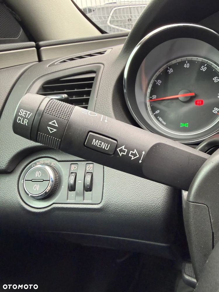 Opel Insignia 1.8 Edition - 12