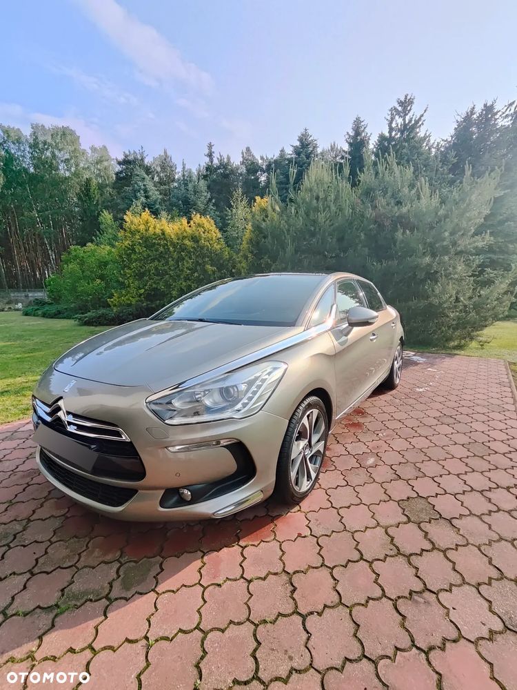 Citroën DS5 2.0 HDi SoChic - 1