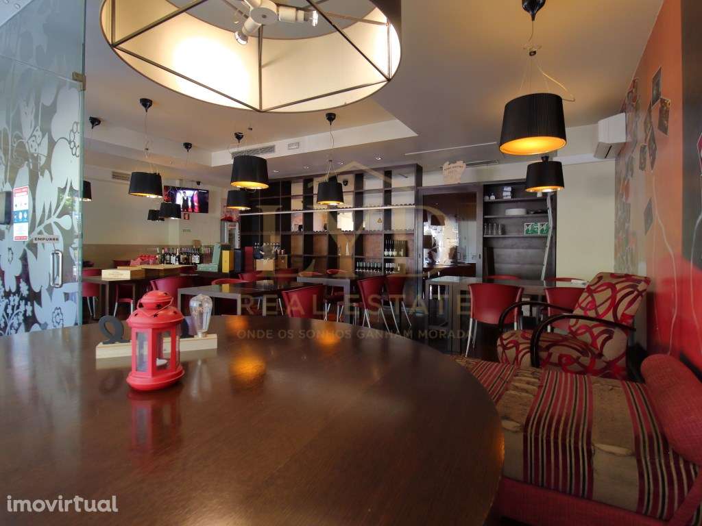 Restaurante pronto a Funcionar para Trespasse - Grande imagem: 2/22