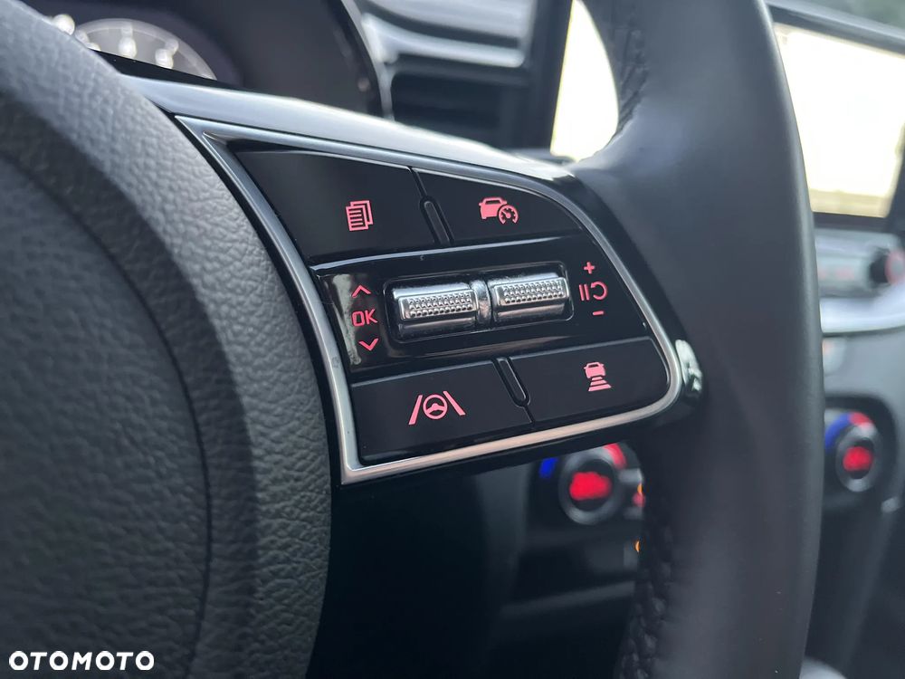 Kia XCeed 1.5 T-GDI Business Line DCT - 23