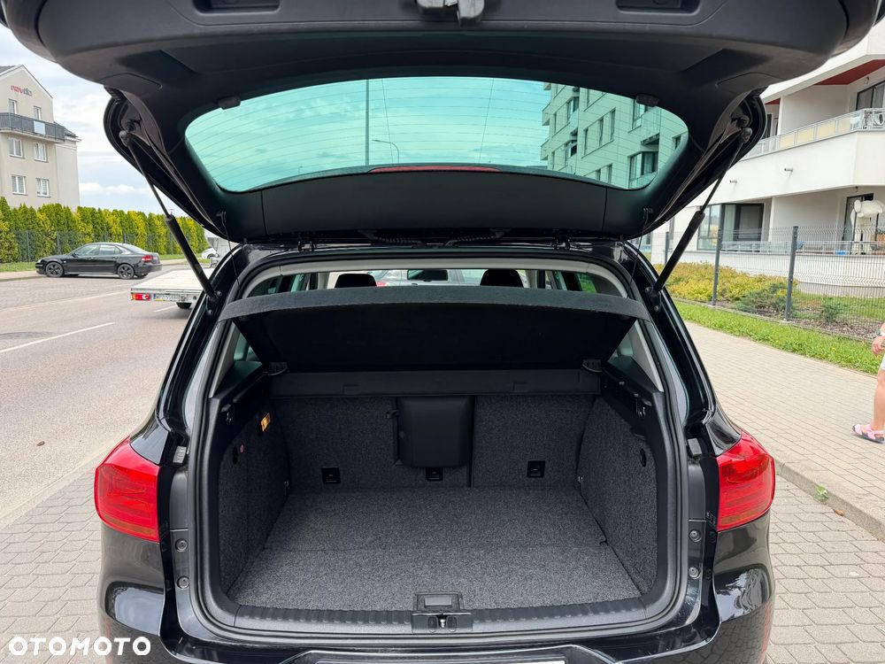 Volkswagen Tiguan 2.0 TDI 4Mot Sport&Style DSG - 9