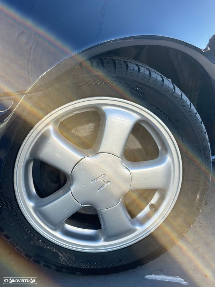 Honda Civic 1.6 VTi - 3