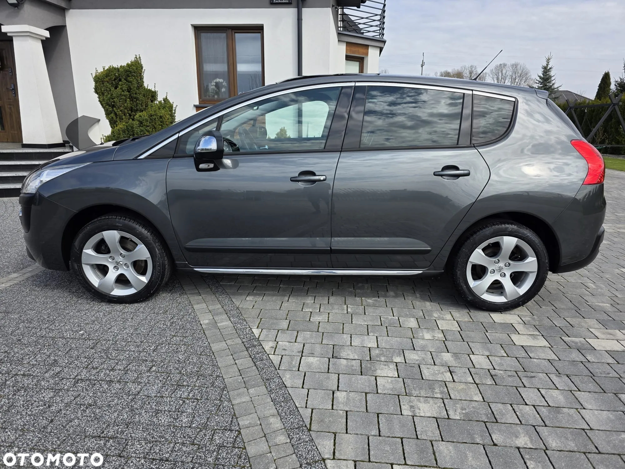 Peugeot 3008 155 THP Allure - 5