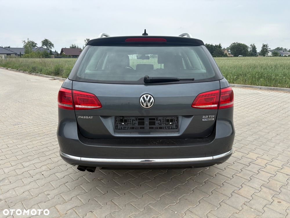 Volkswagen Passat 2.0 Blue TDI DSG SCR Comfortline - 5