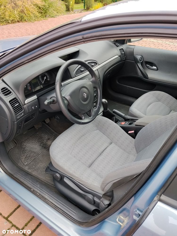 Renault Laguna - 5