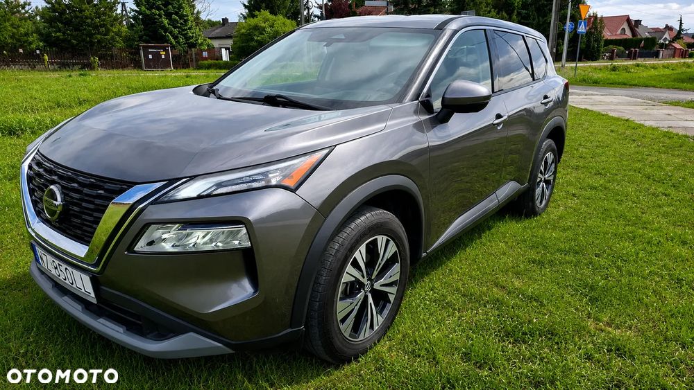 Nissan Rogue - 2