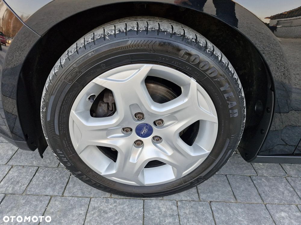 Ford Focus - 28