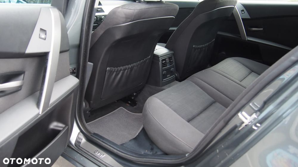 BMW Seria 5 - 24