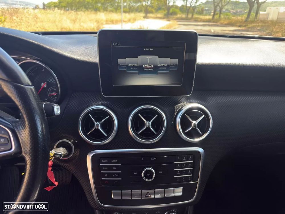 Mercedes-Benz A 180 CDI 7G-DCT 2Style - 27
