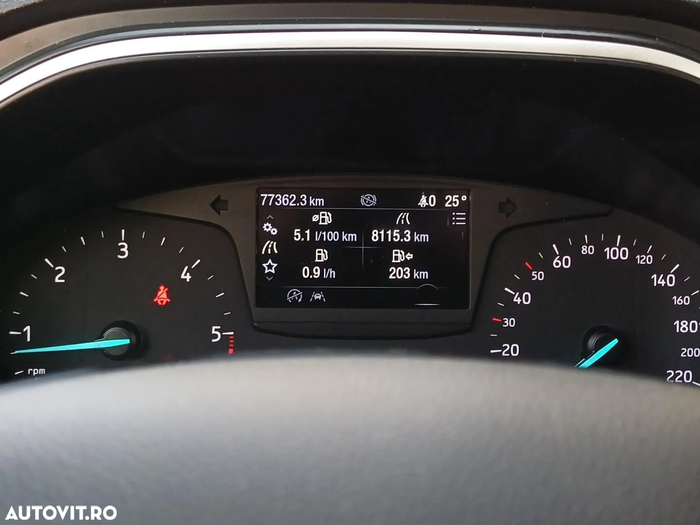 Ford Focus 1.5 EcoBlue Connected - 15